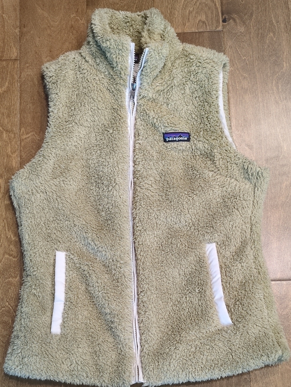 Patagonia Women's Fleece Vest, Beige, Size Medium